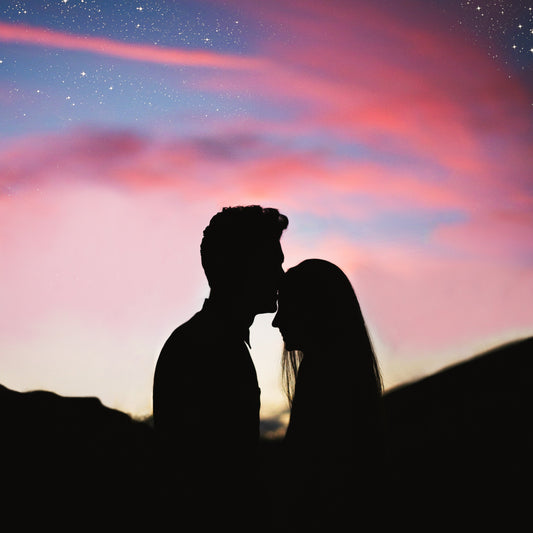 WHAT'S HAPPENING IN YOUR CONNECTION? 💕